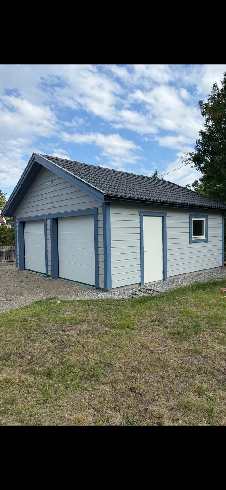 Garage under byggnation i Dalarö